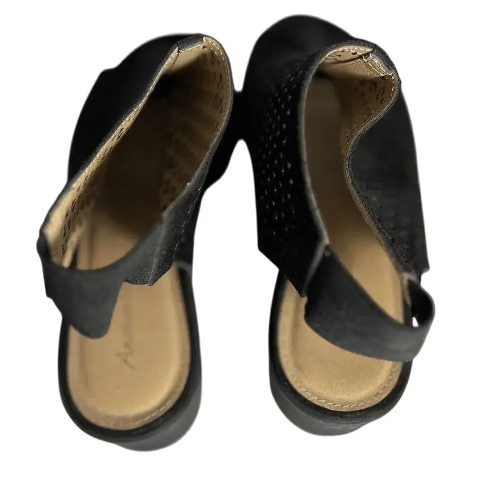 American Eagle Black Slingback Mesh Sandal 9.5w